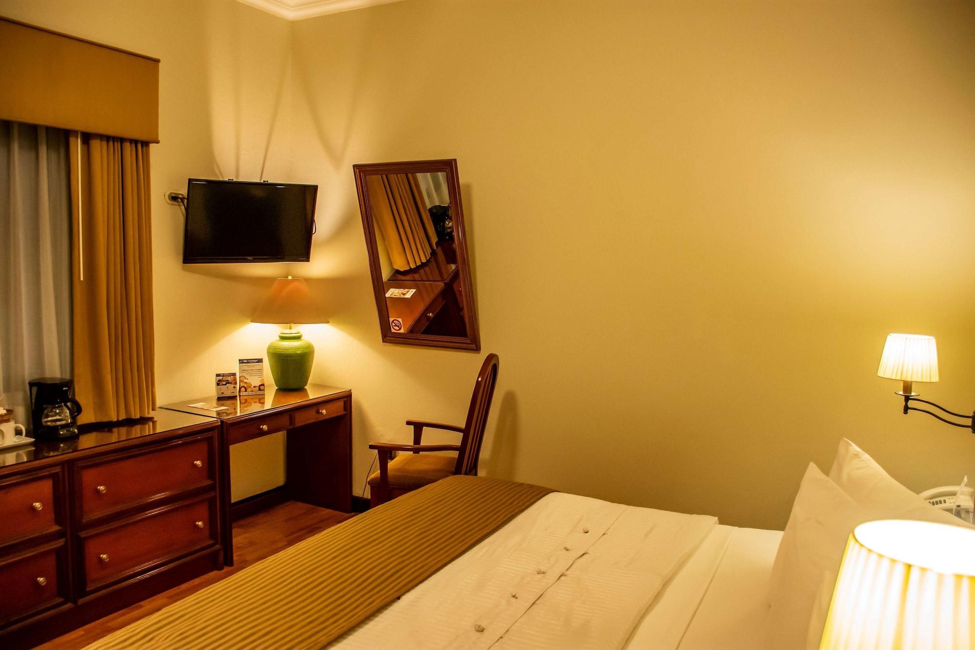 Best Western Plus Hotel Stofella Guatemala City Екстер'єр фото