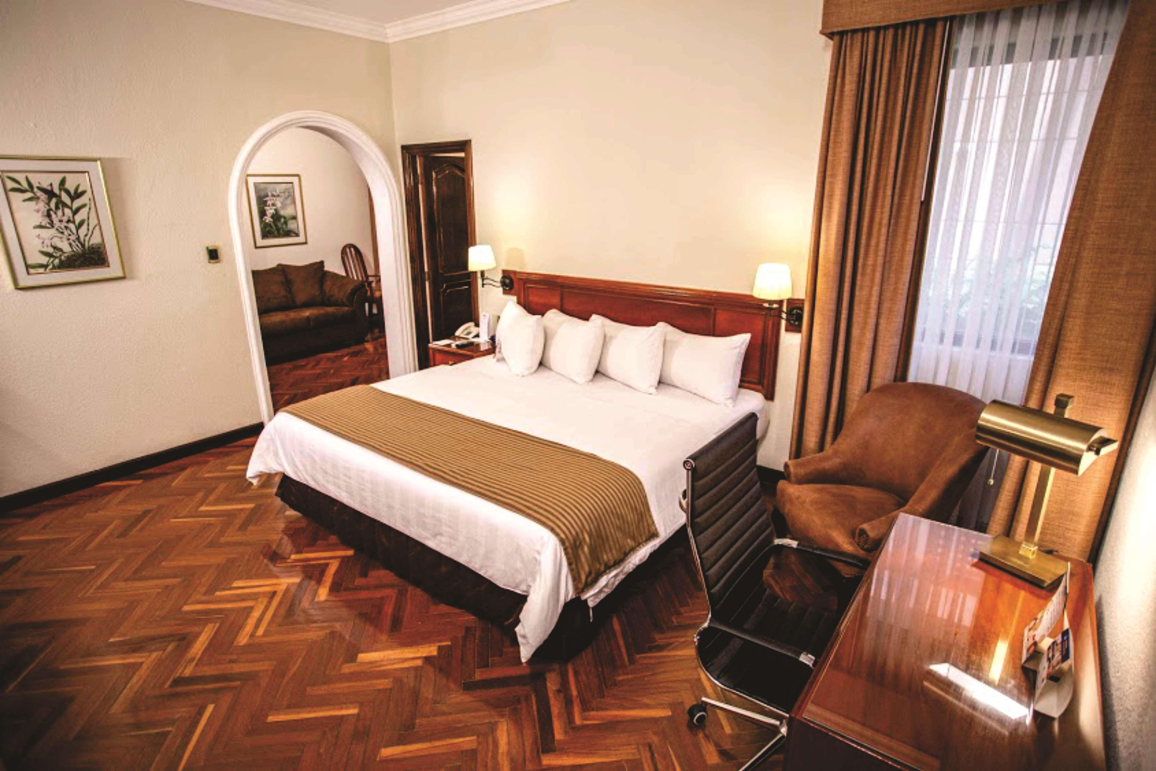 Best Western Plus Hotel Stofella Guatemala City Екстер'єр фото