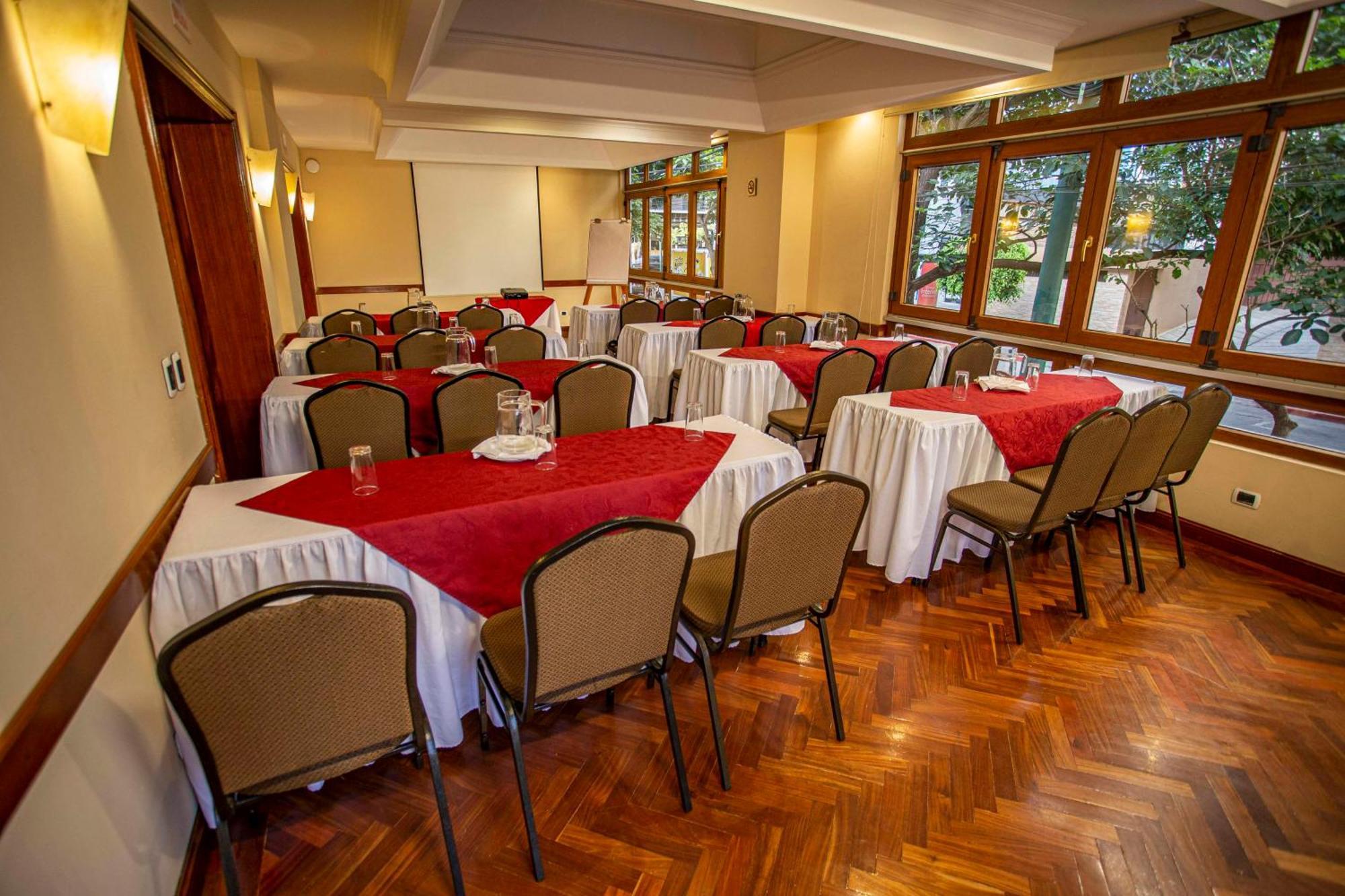 Best Western Plus Hotel Stofella Guatemala City Екстер'єр фото