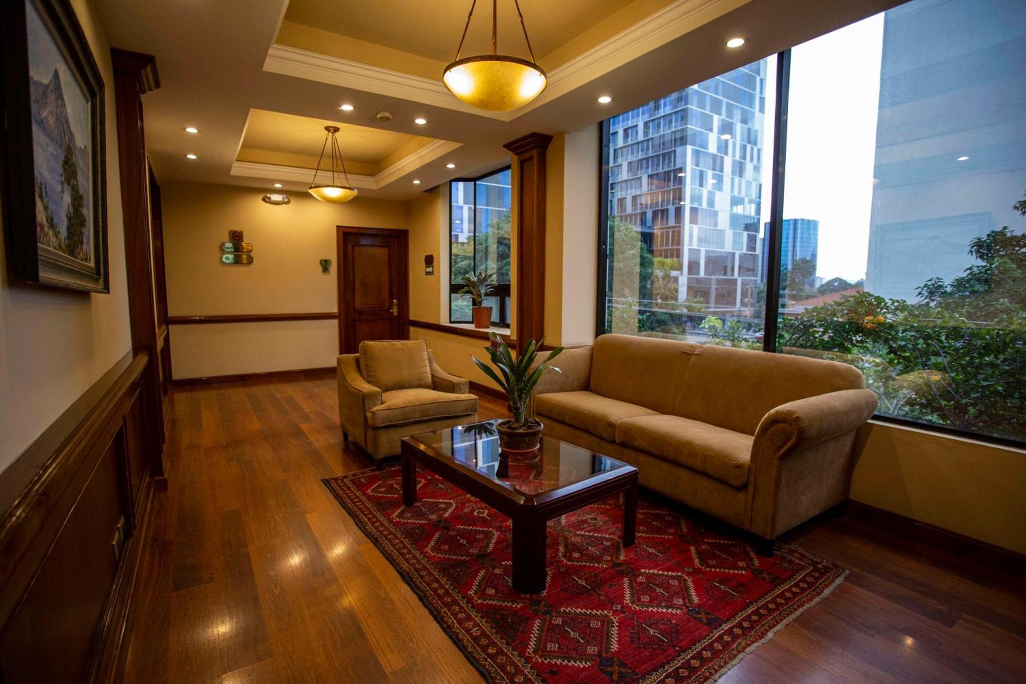 Best Western Plus Hotel Stofella Guatemala City Екстер'єр фото